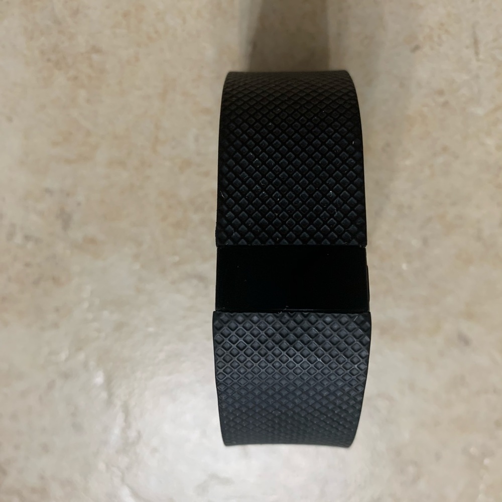 Fitbit Charge Hr - image 1